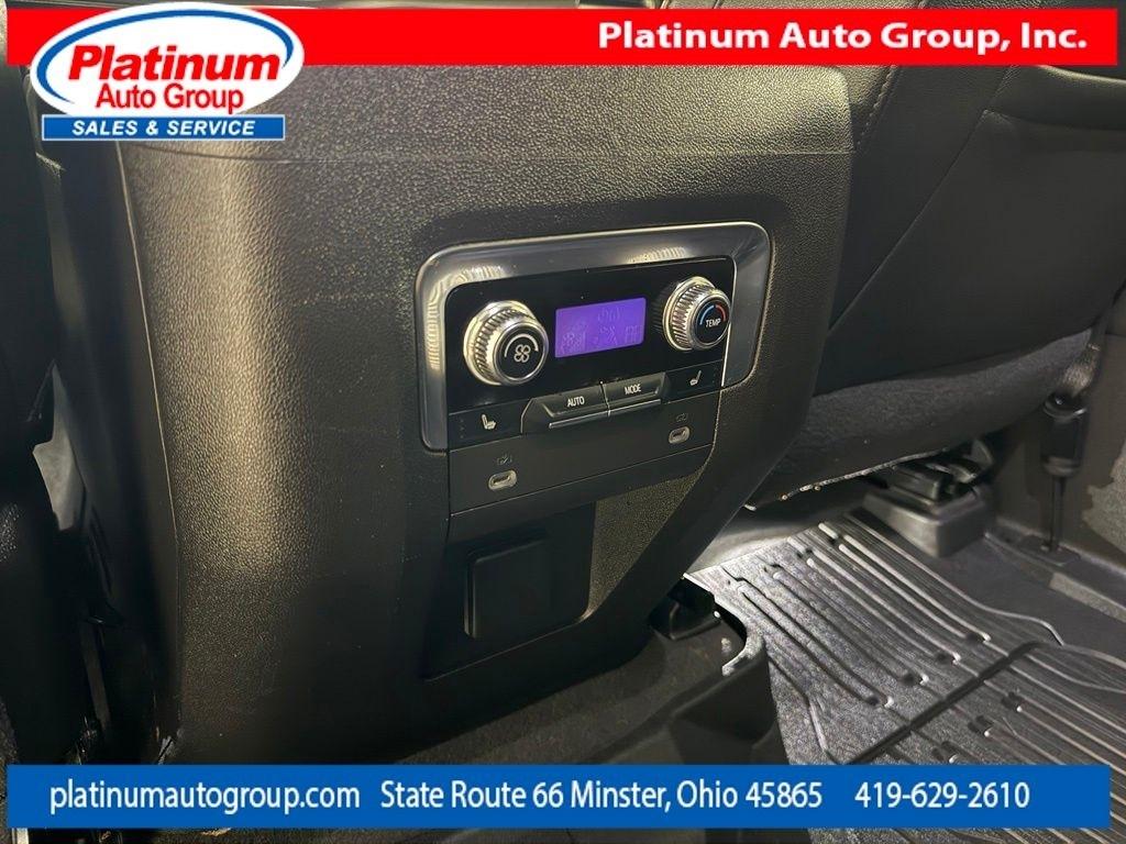 GMC Yukon XL  2021