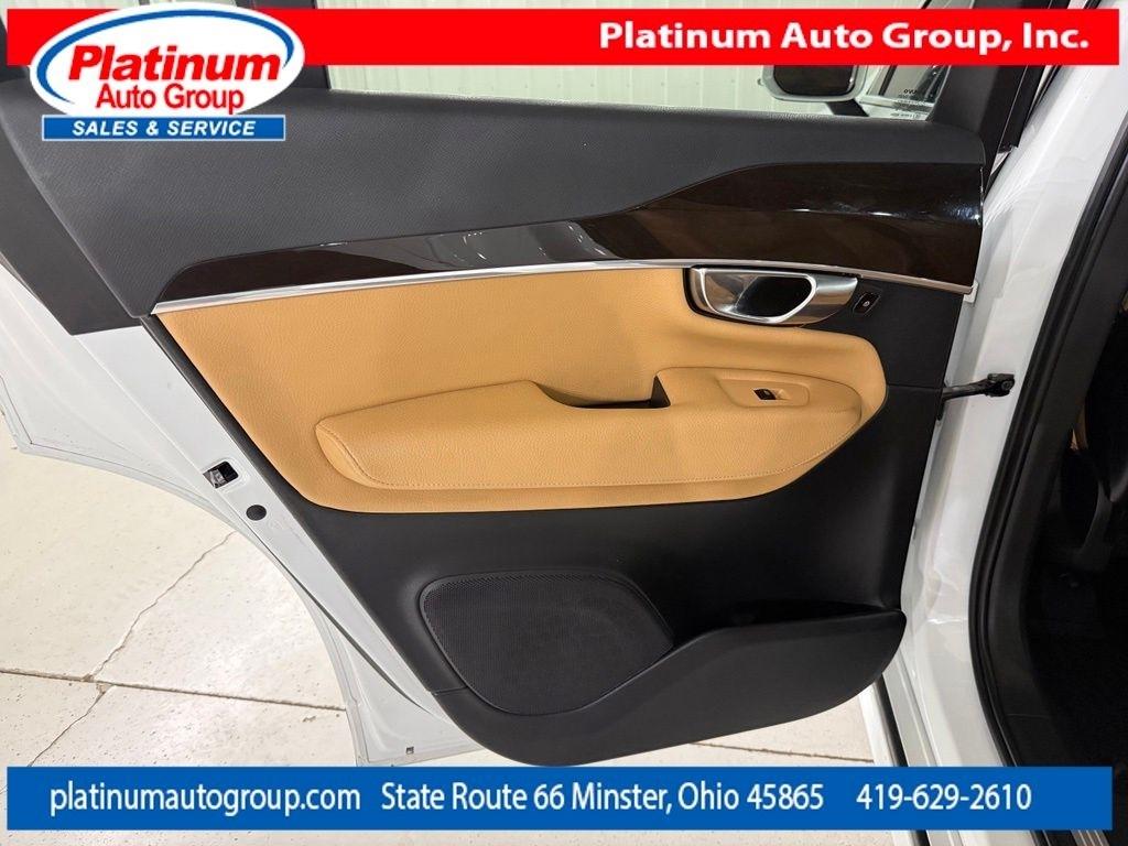 Volvo XC90  2019