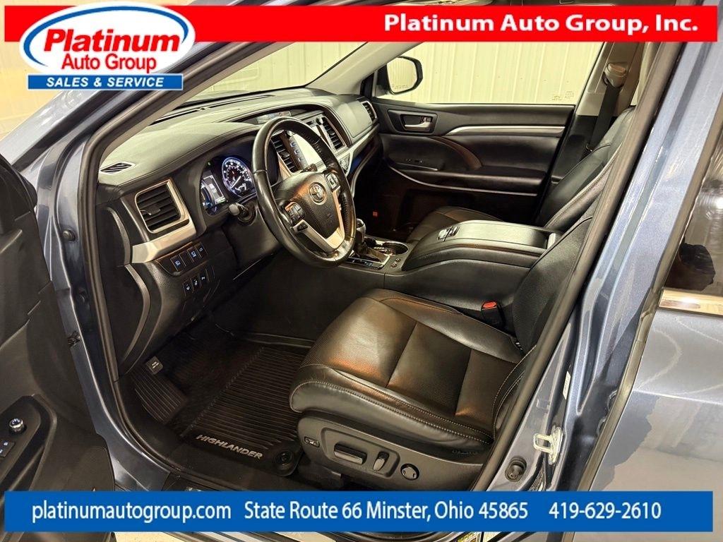 Toyota Highlander  2019