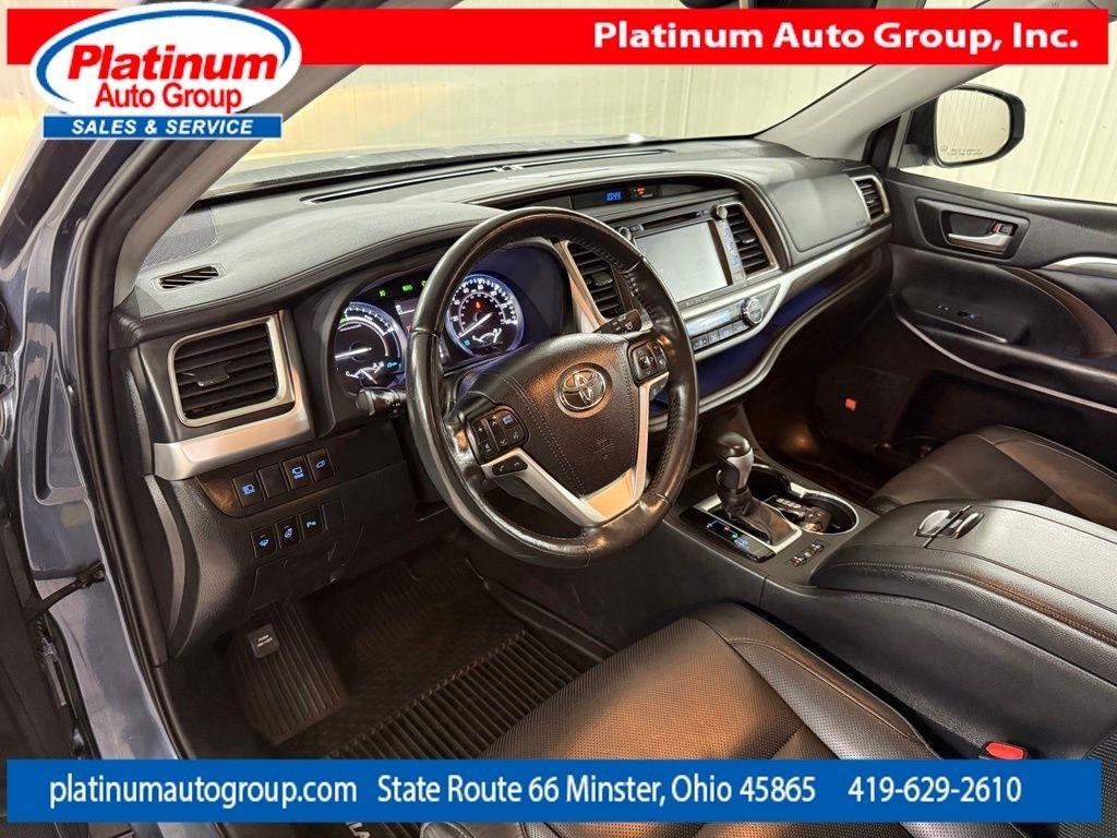Toyota Highlander  2019