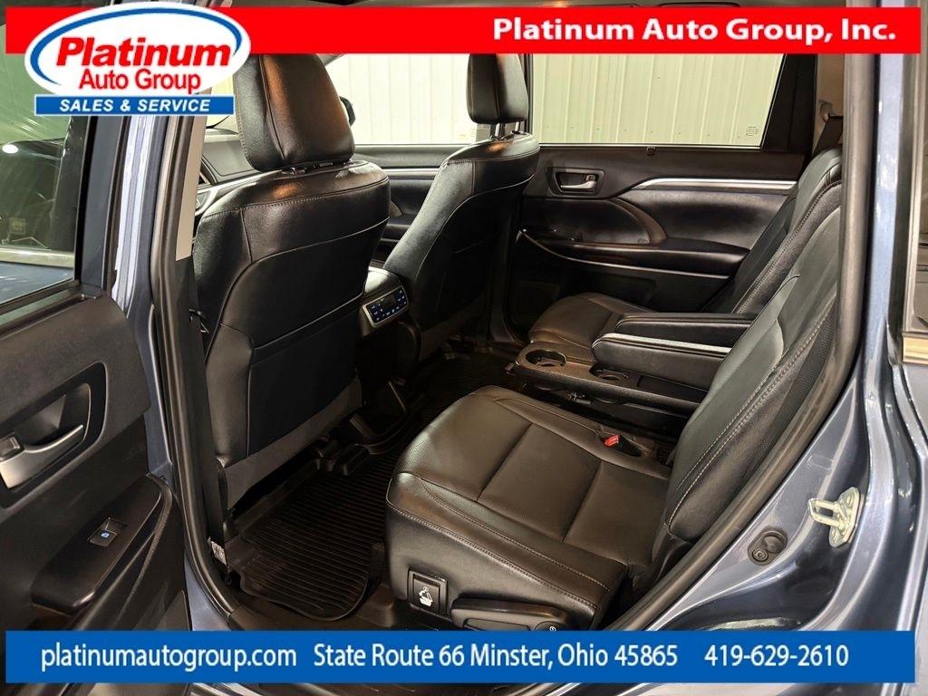 Toyota Highlander  2019