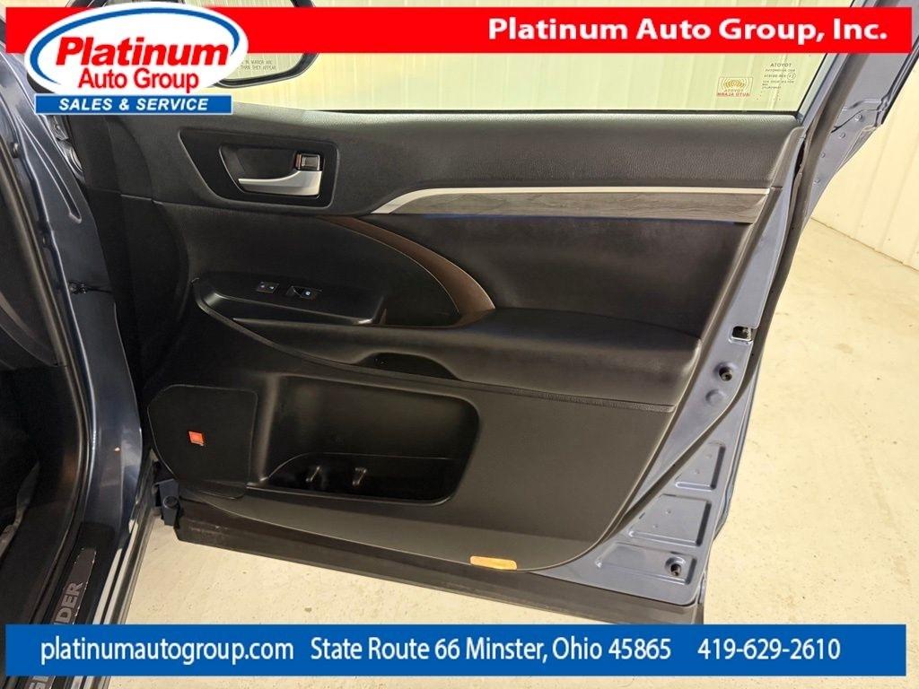Toyota Highlander  2019