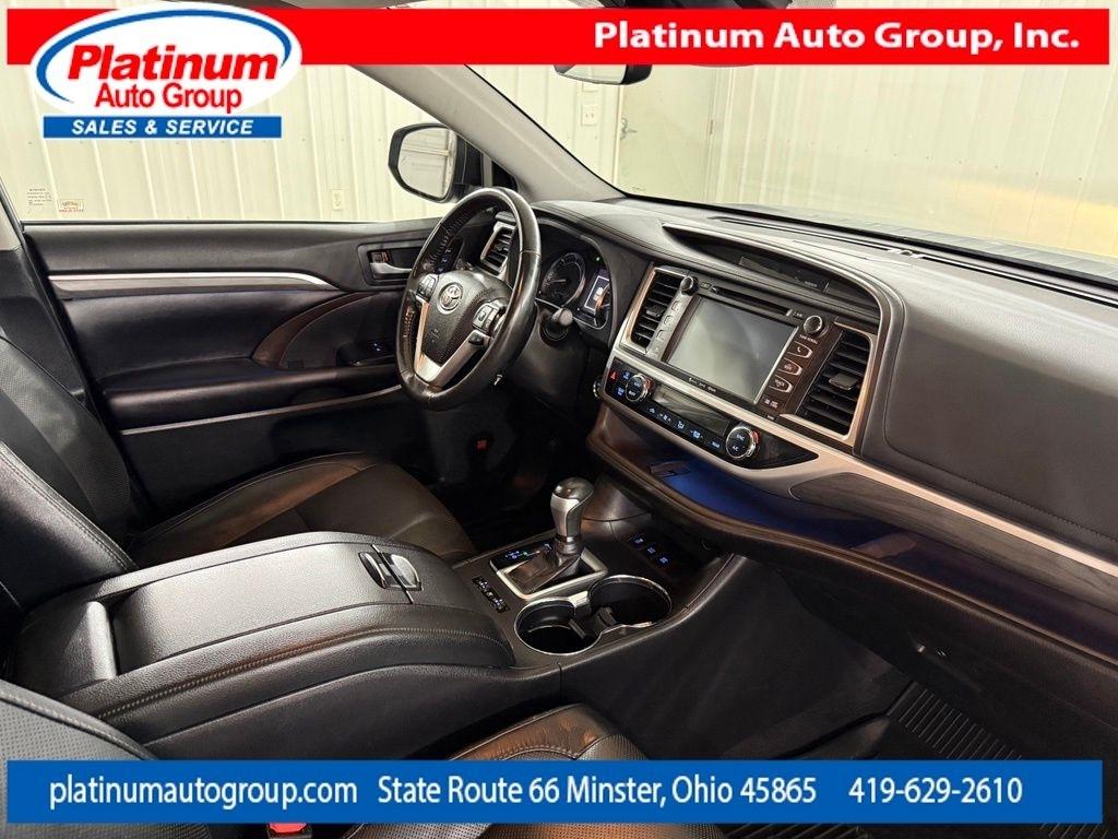 Toyota Highlander  2019