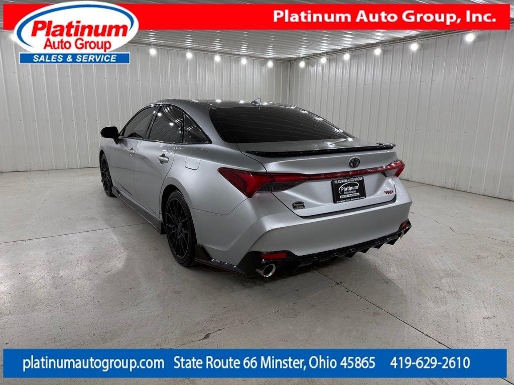 Toyota Avalon  2020