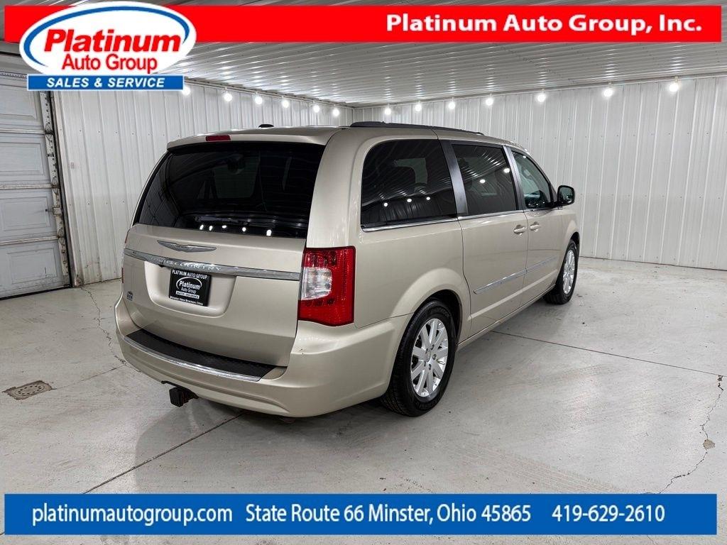 Chrysler Town & Country  2014