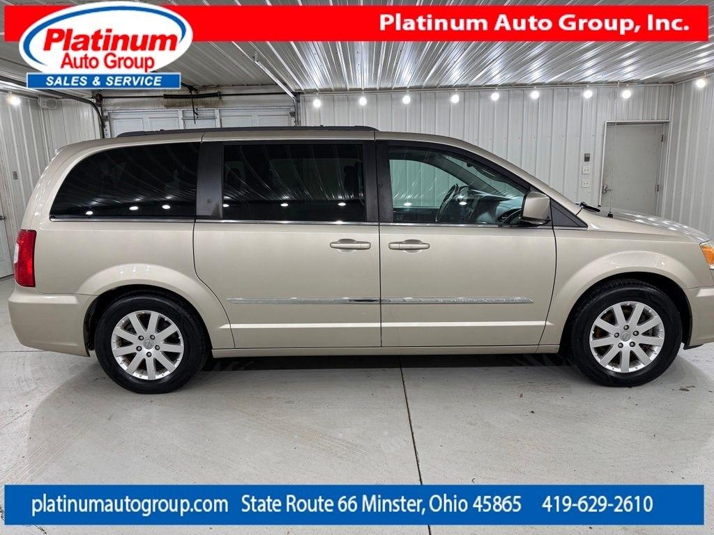 Chrysler Town & Country  2014