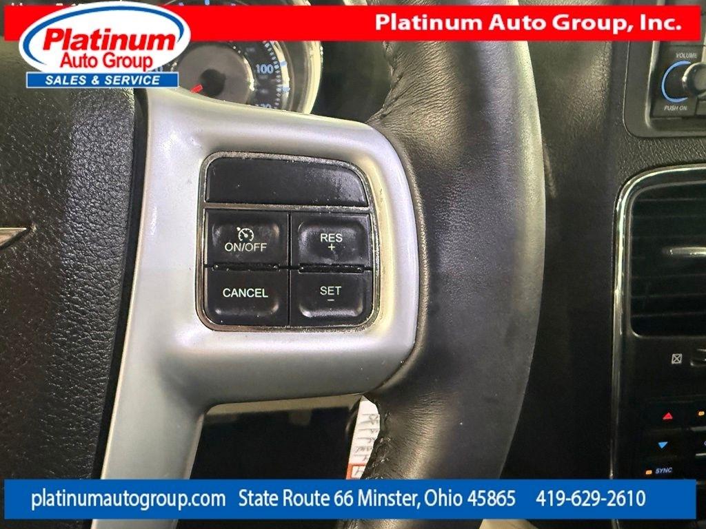 Chrysler Town & Country  2014