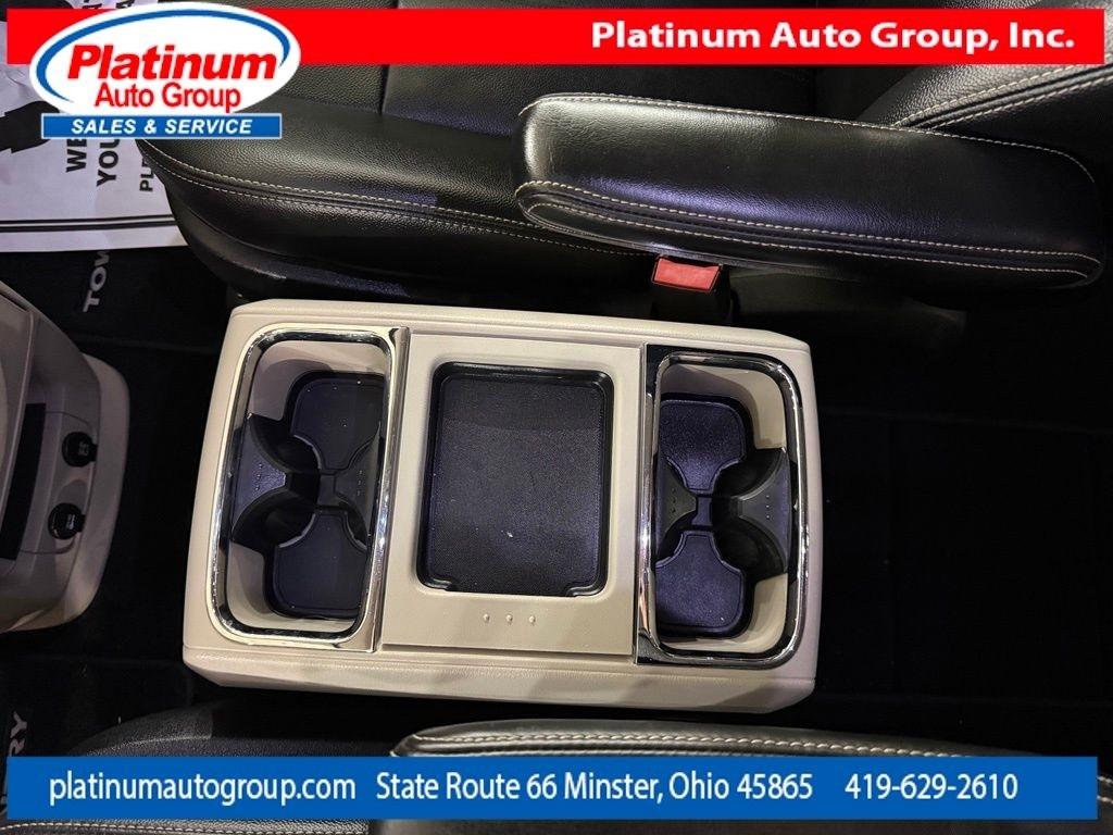 Chrysler Town & Country  2014