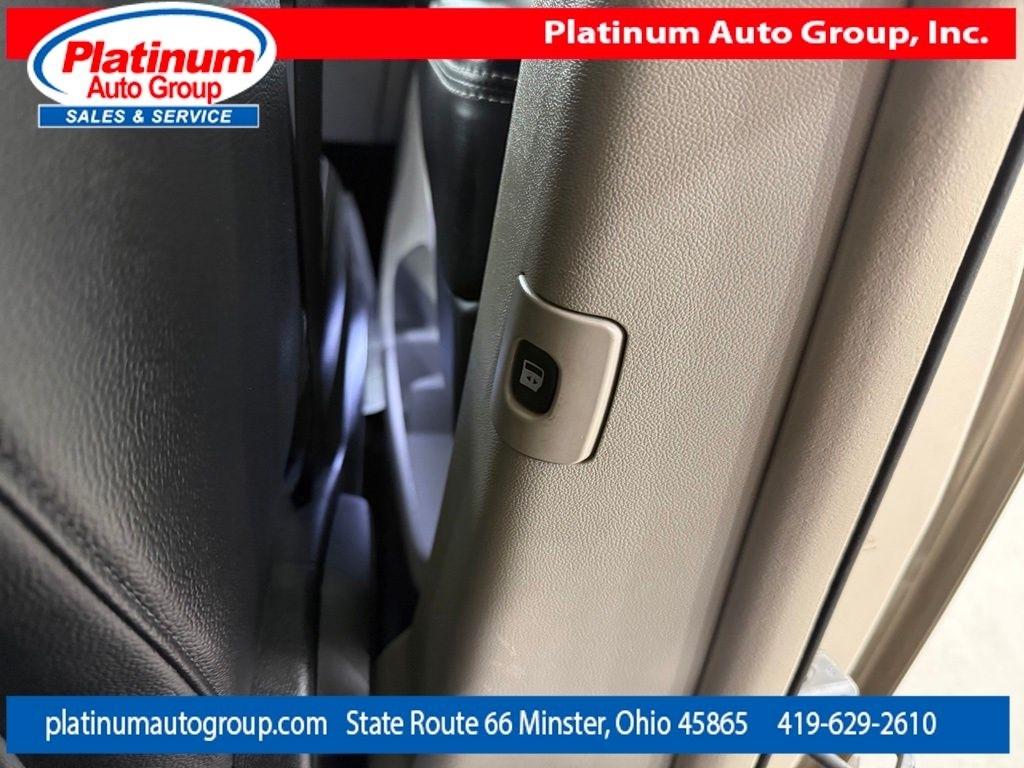 Chrysler Town & Country  2014