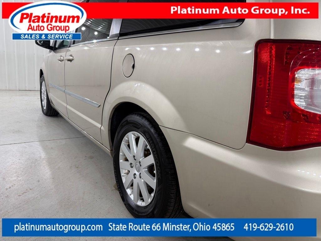 Chrysler Town & Country  2014