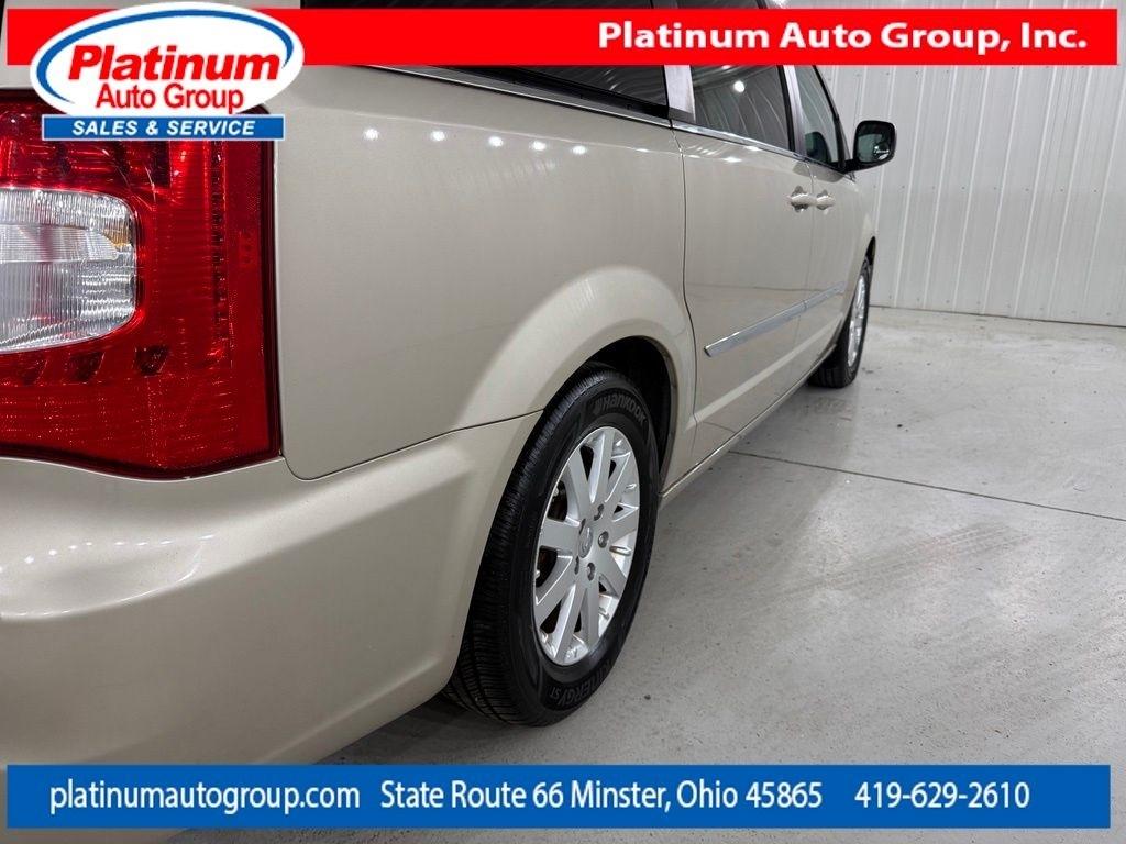 Chrysler Town & Country  2014