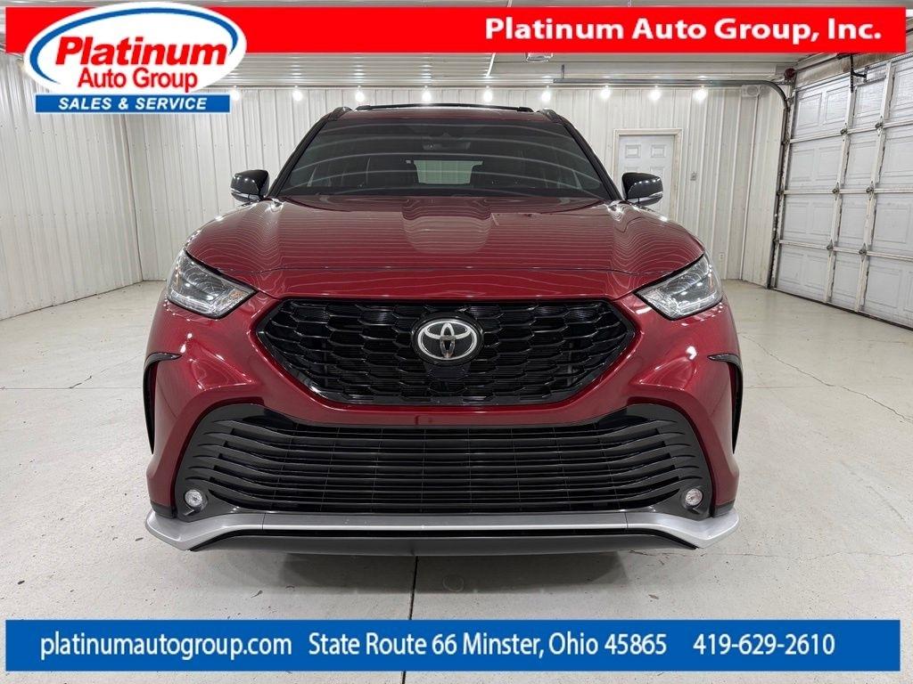 Toyota Highlander  2021