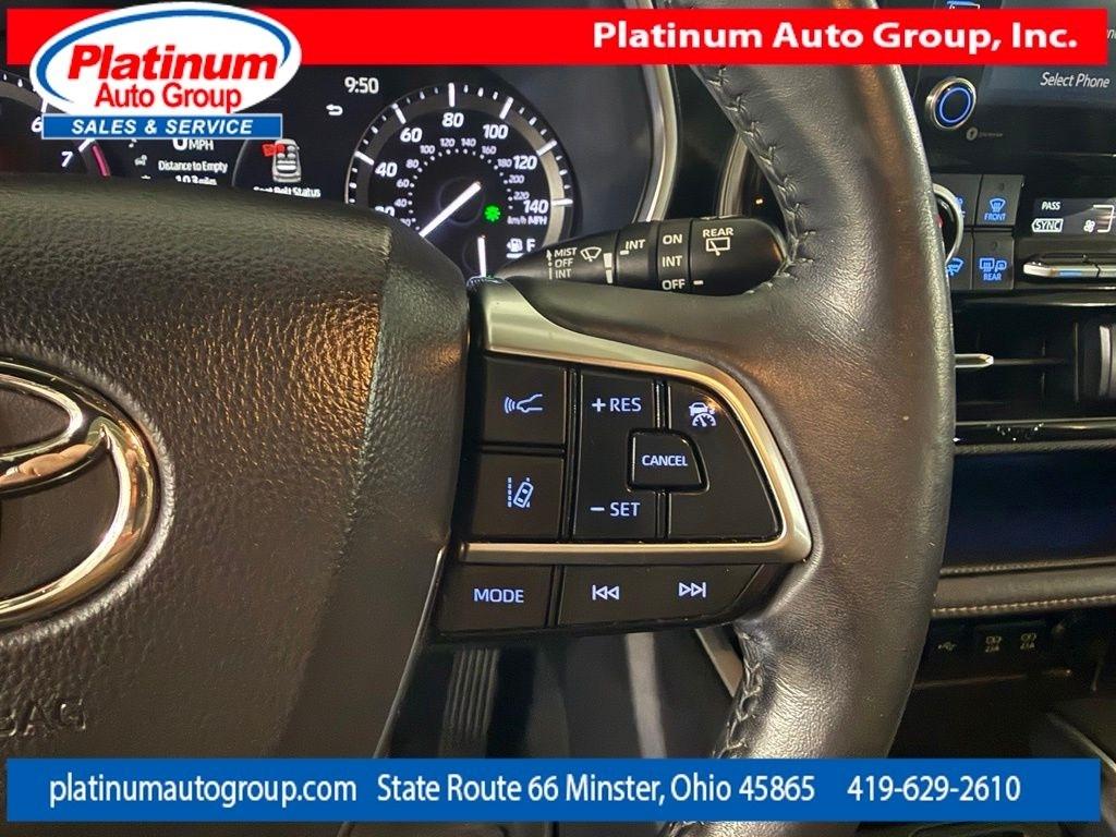 Toyota Highlander  2021