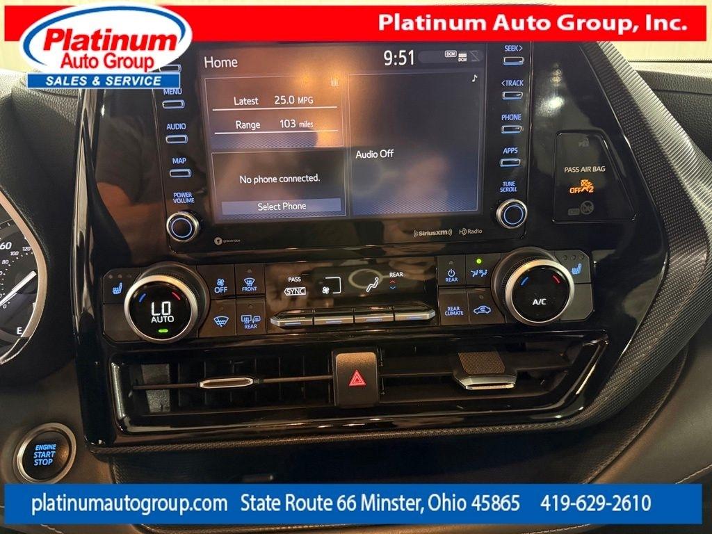 Toyota Highlander  2021