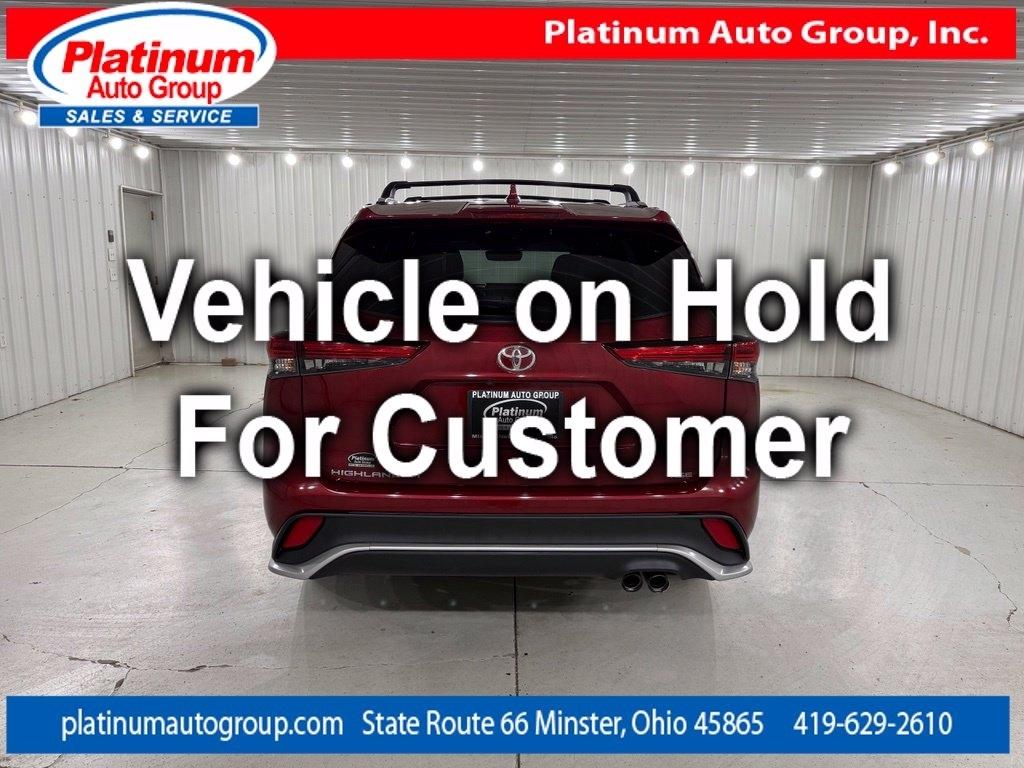 Toyota Highlander  2021