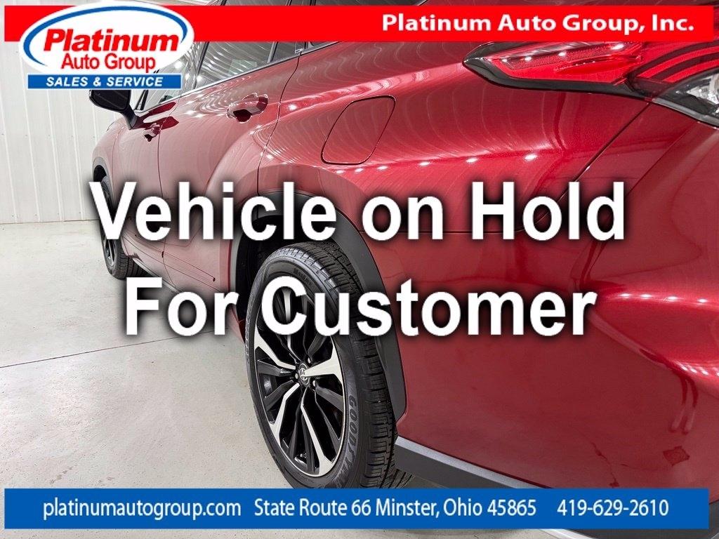 Toyota Highlander  2021