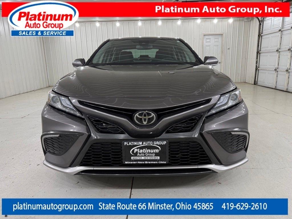 Toyota Camry  2022