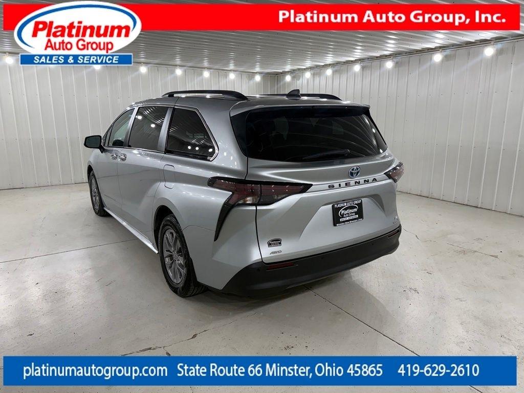 Toyota Sienna  2023