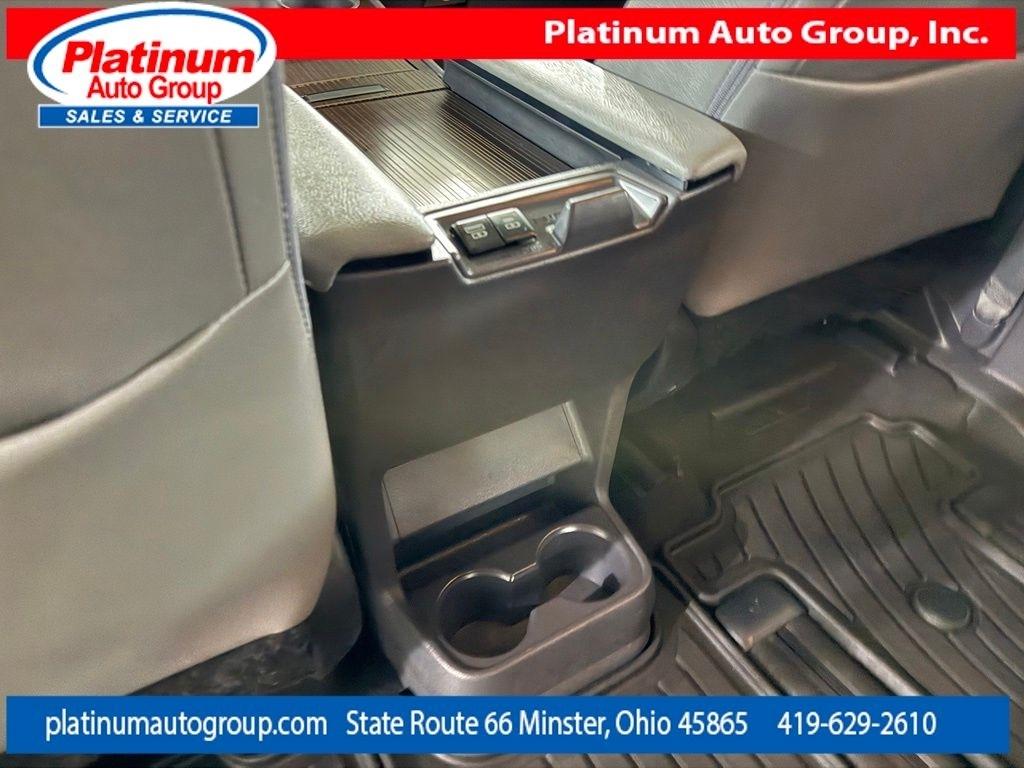 Toyota Sienna  2023