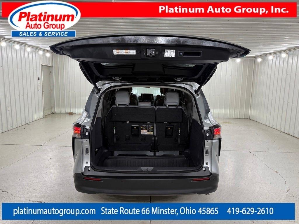 Toyota Sienna  2023