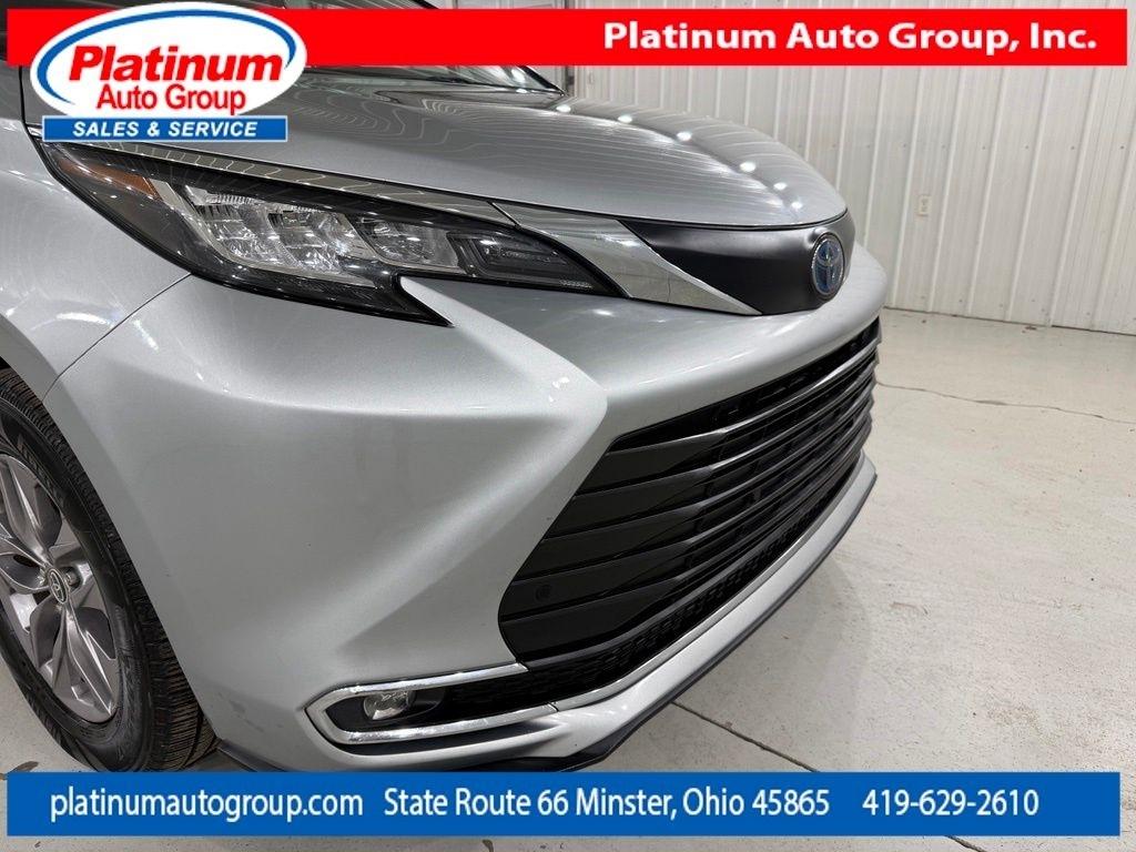 Toyota Sienna  2023