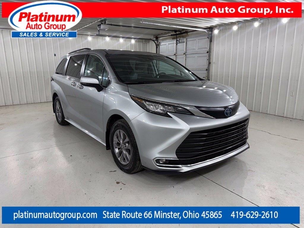 Toyota Sienna  2023