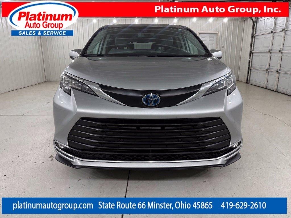 Toyota Sienna  2023