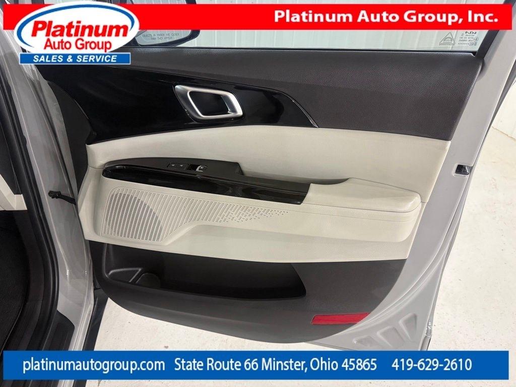Kia Carnival  2023