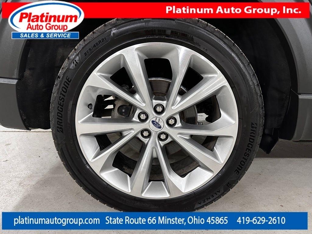 Ford Explorer  2021