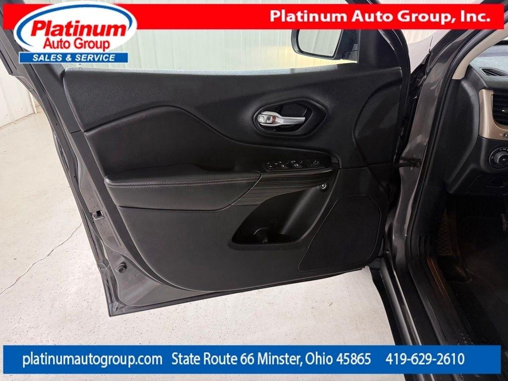 Jeep Cherokee  2015