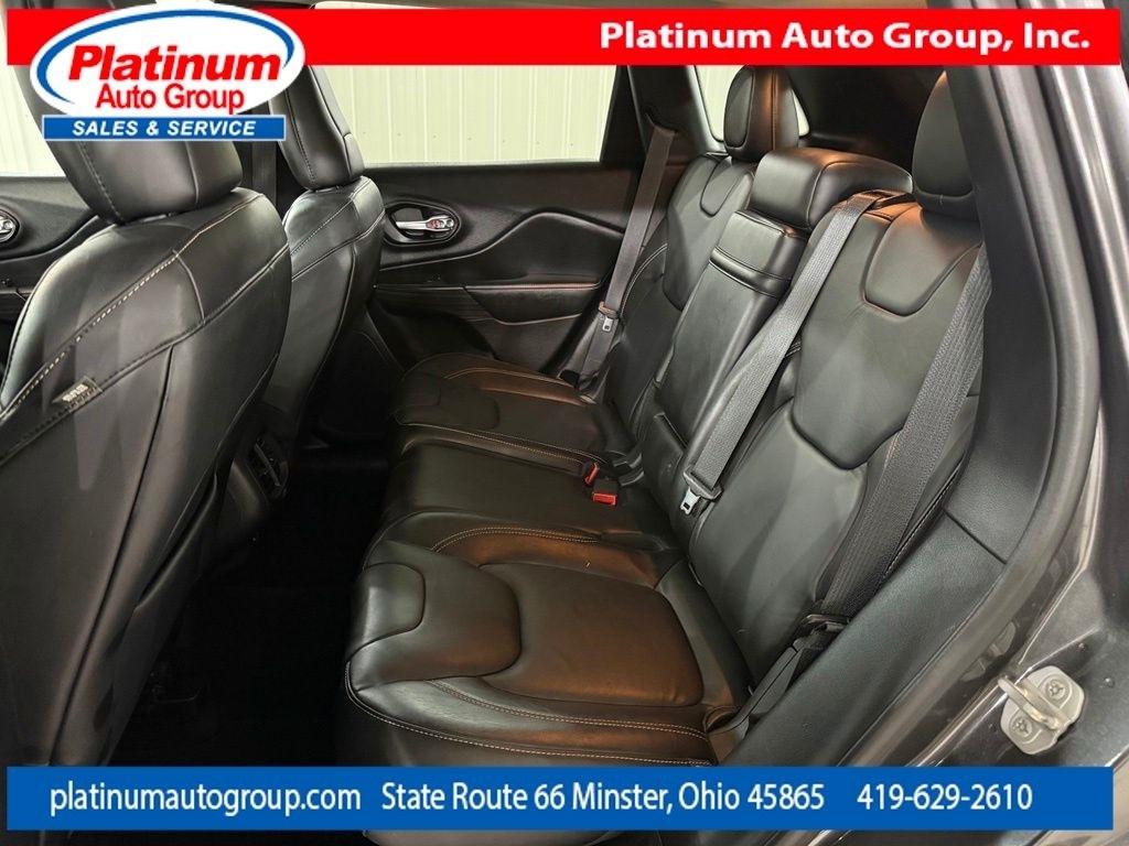Jeep Cherokee  2015