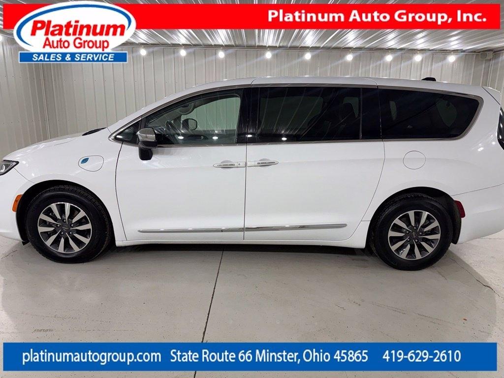 Chrysler Pacifica  2023