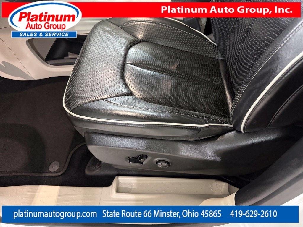 Chrysler Pacifica  2023
