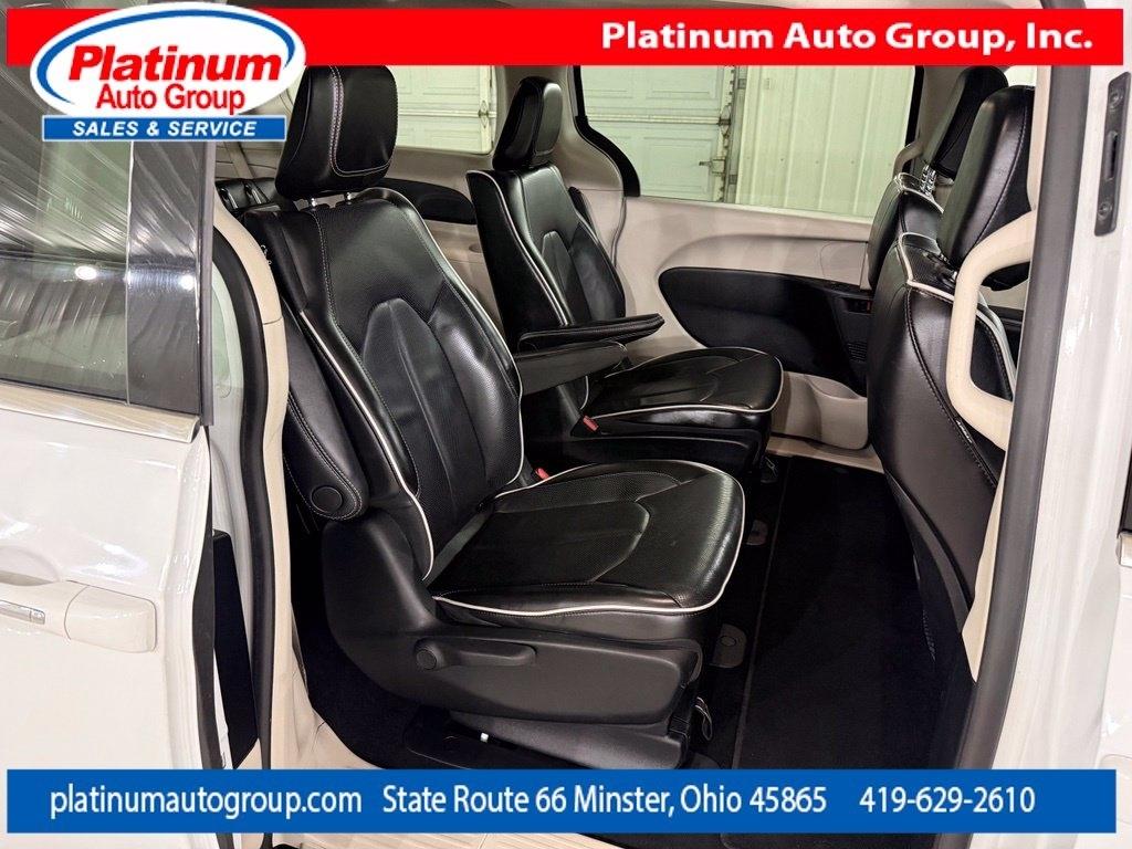 Chrysler Pacifica  2023