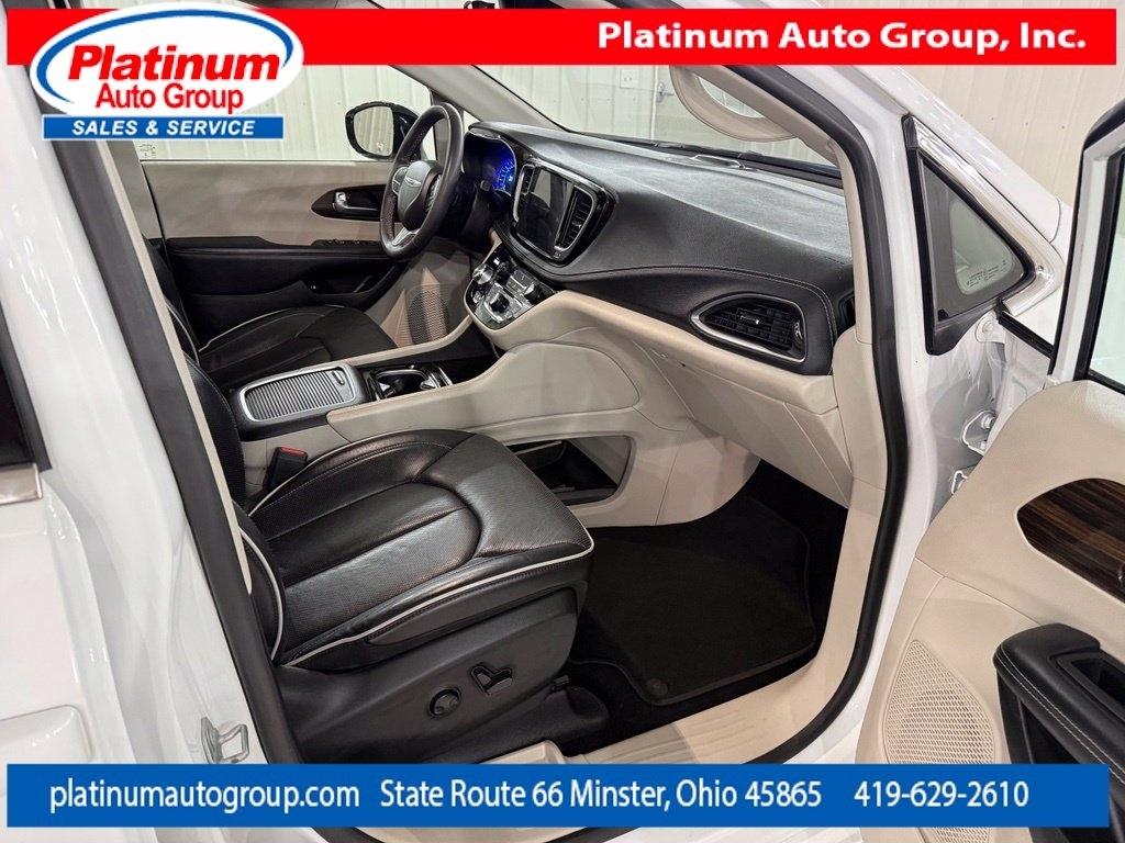 Chrysler Pacifica  2023