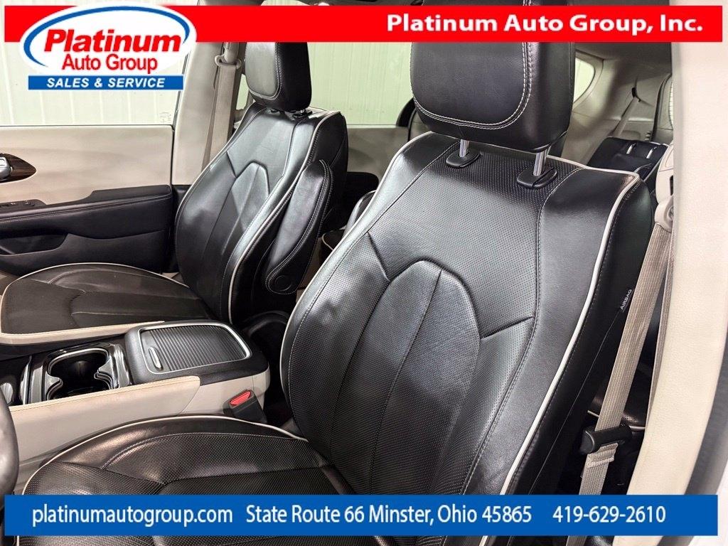 Chrysler Pacifica  2023