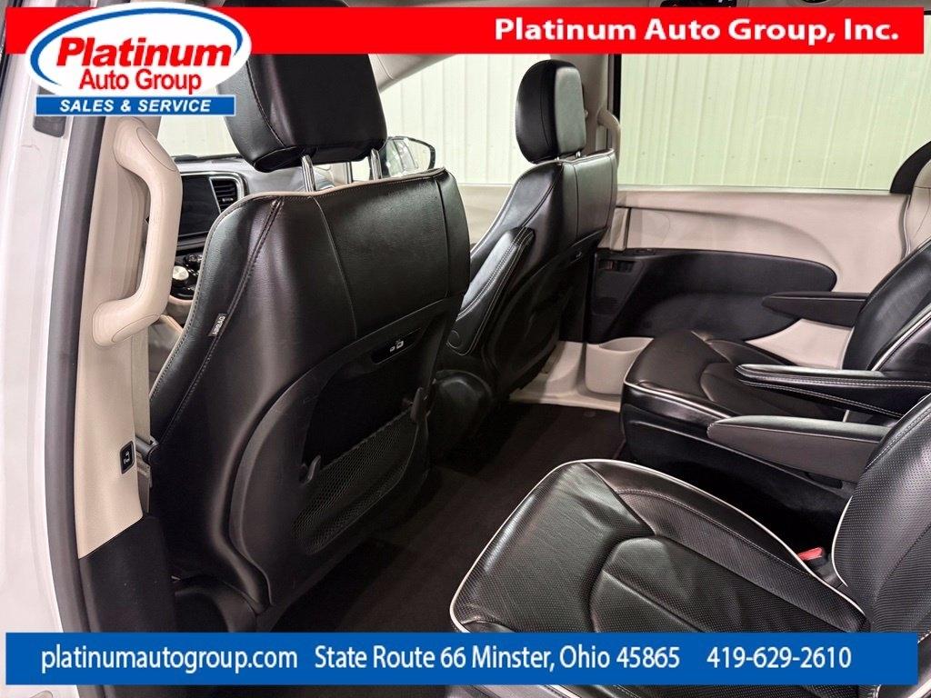 Chrysler Pacifica  2023