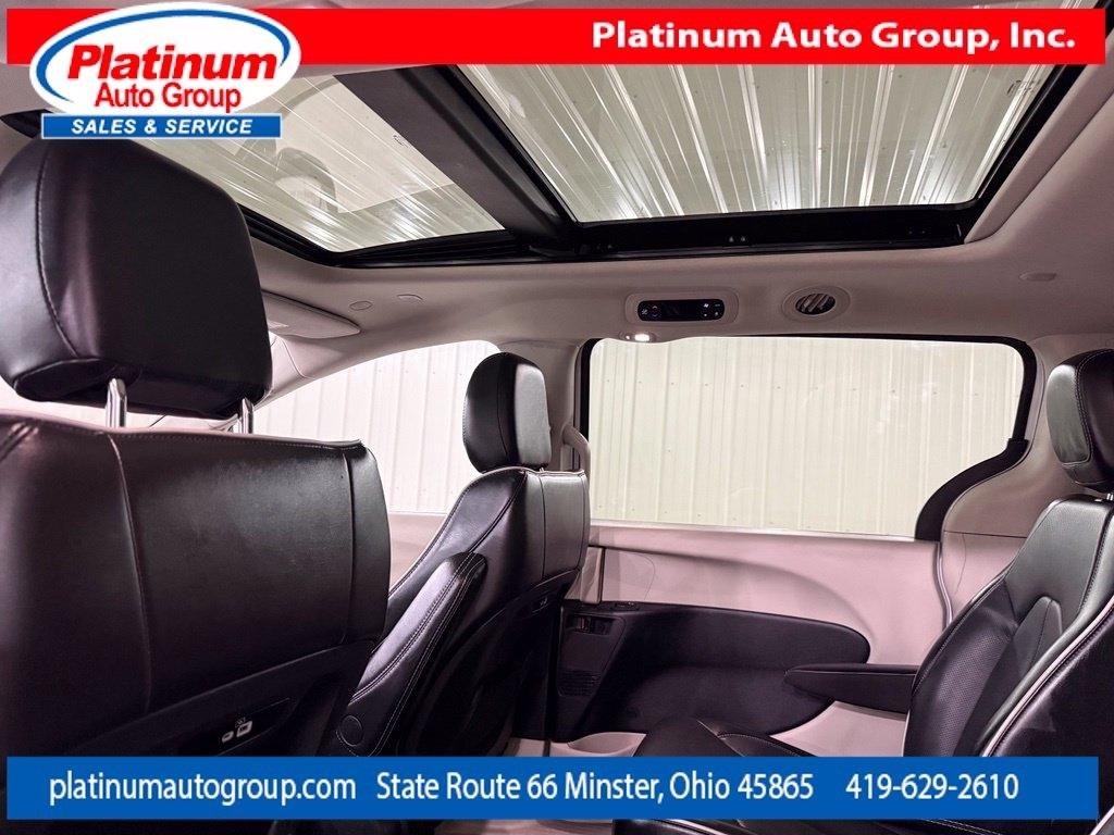Chrysler Pacifica  2023
