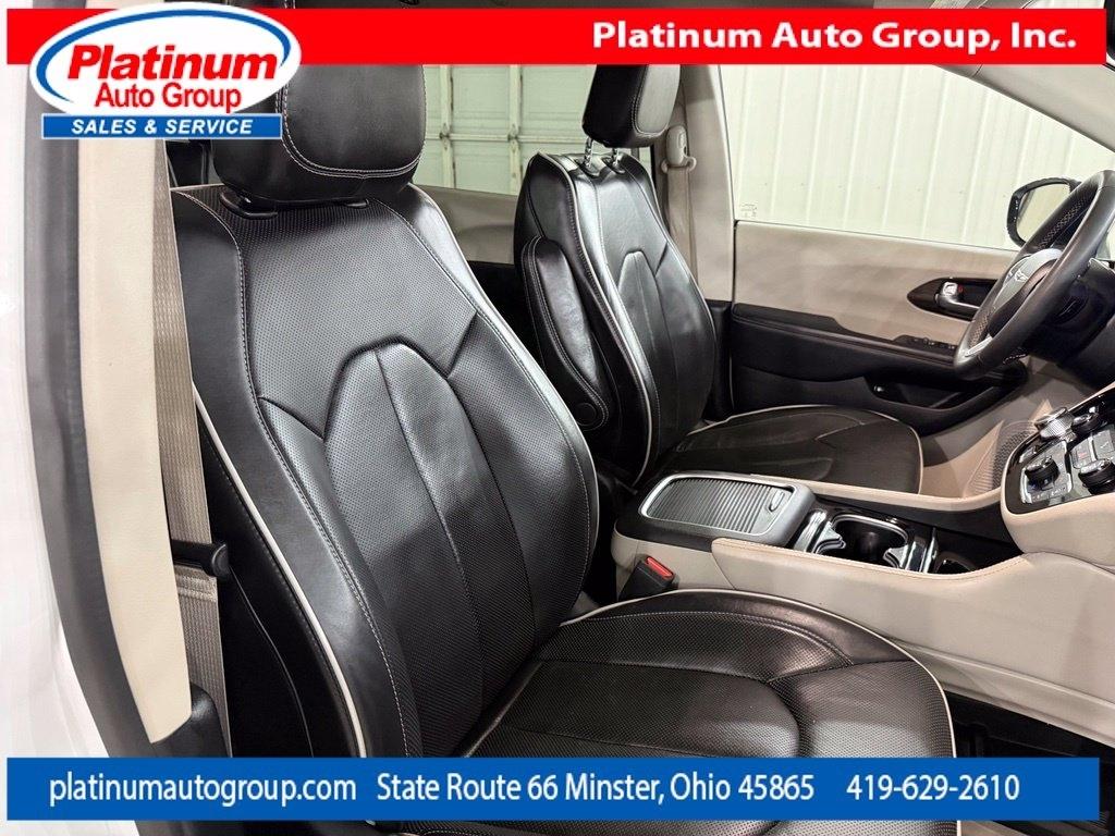 Chrysler Pacifica  2023