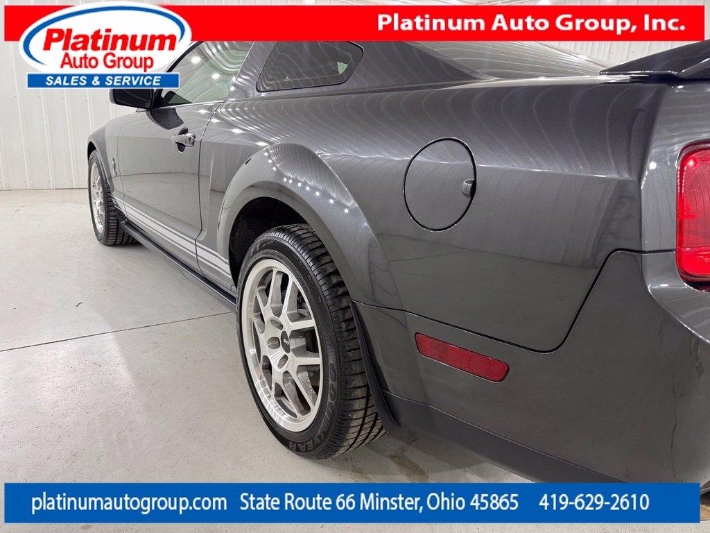 Ford Mustang  2009