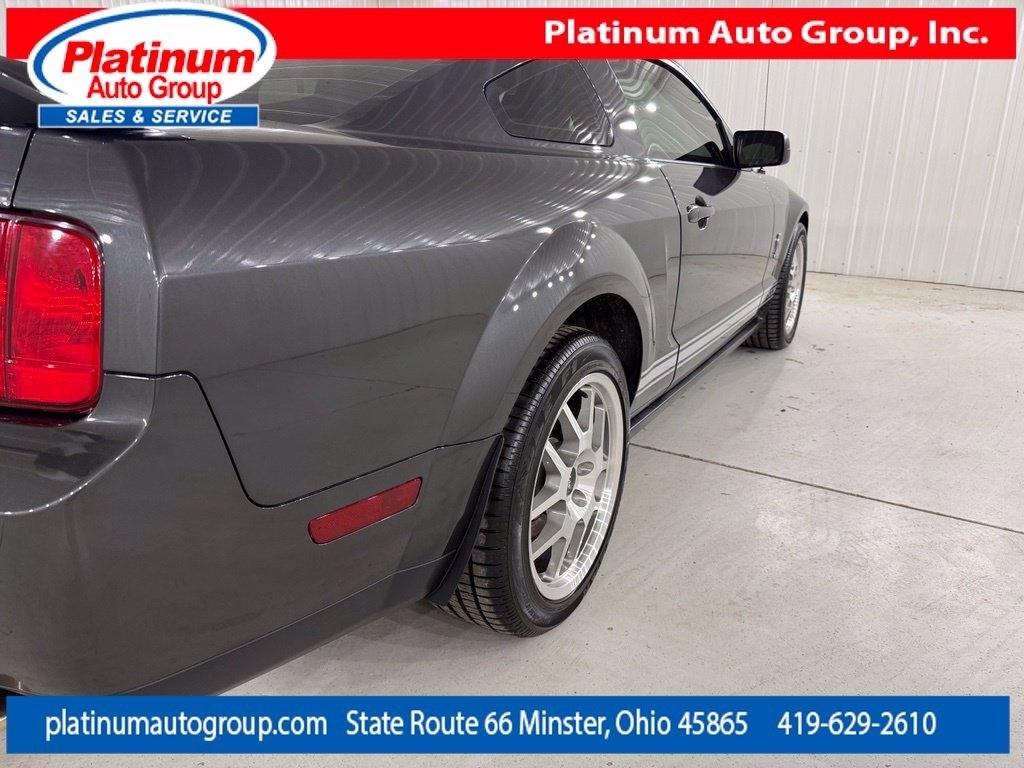 Ford Mustang  2009