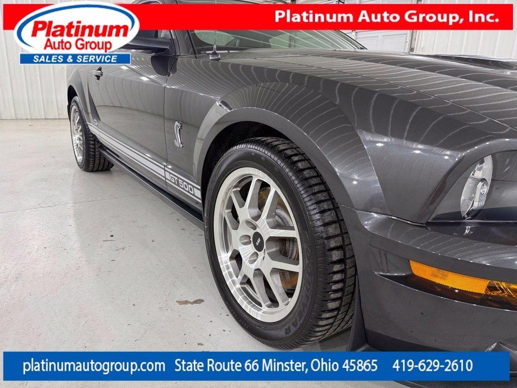 Ford Mustang  2009
