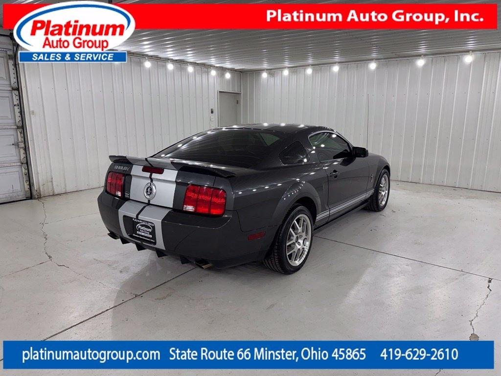 Ford Mustang  2009