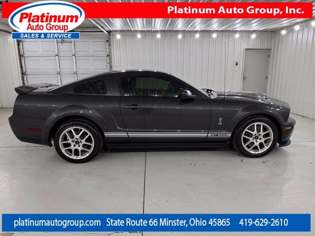 Ford Mustang  2009