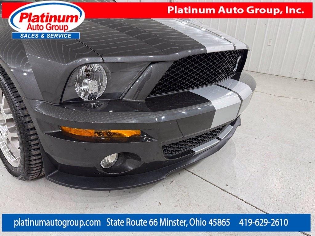 Ford Mustang  2009