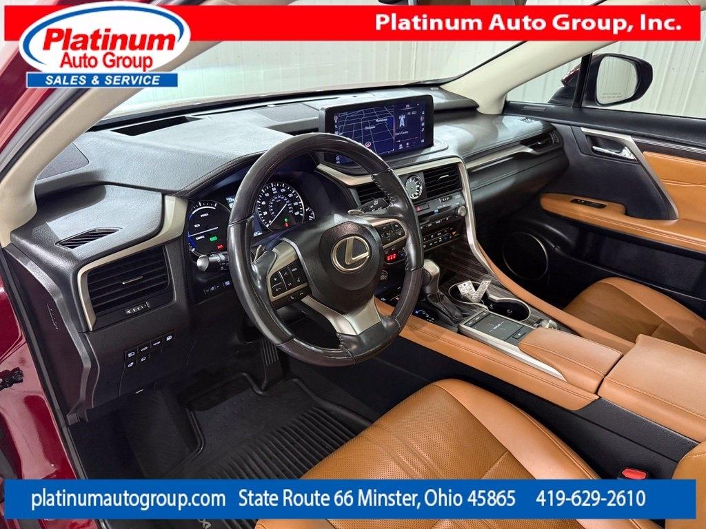 Lexus RX  2022