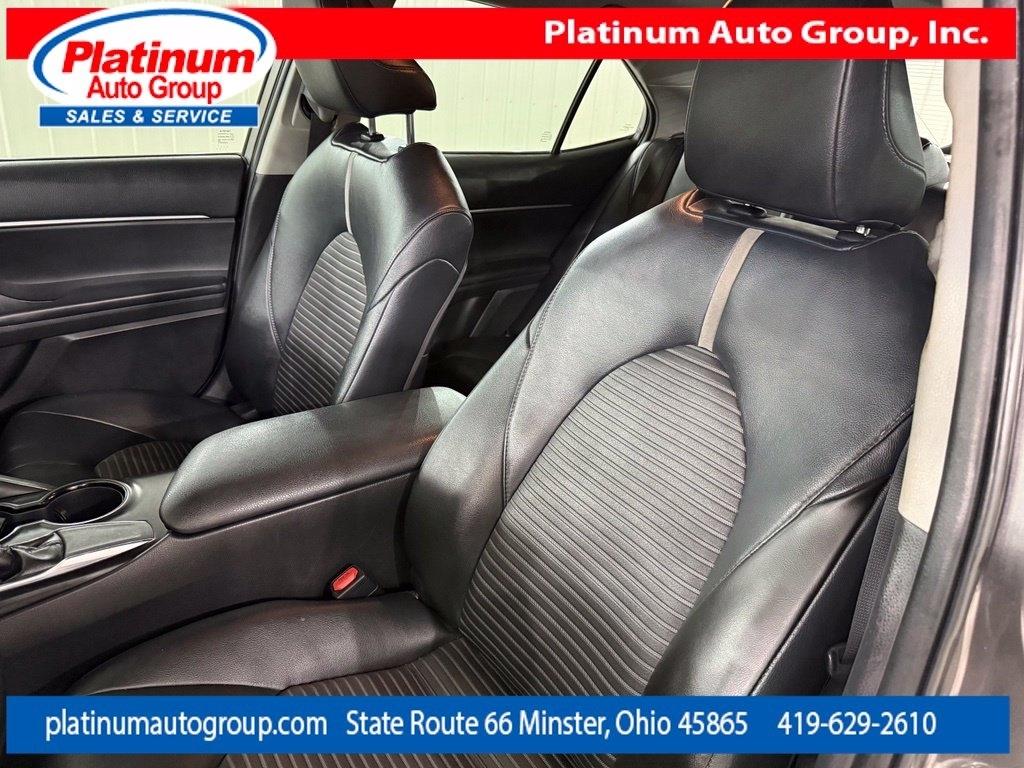 Toyota Camry  2018