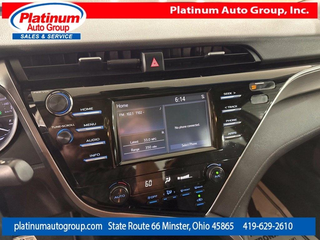 Toyota Camry  2018