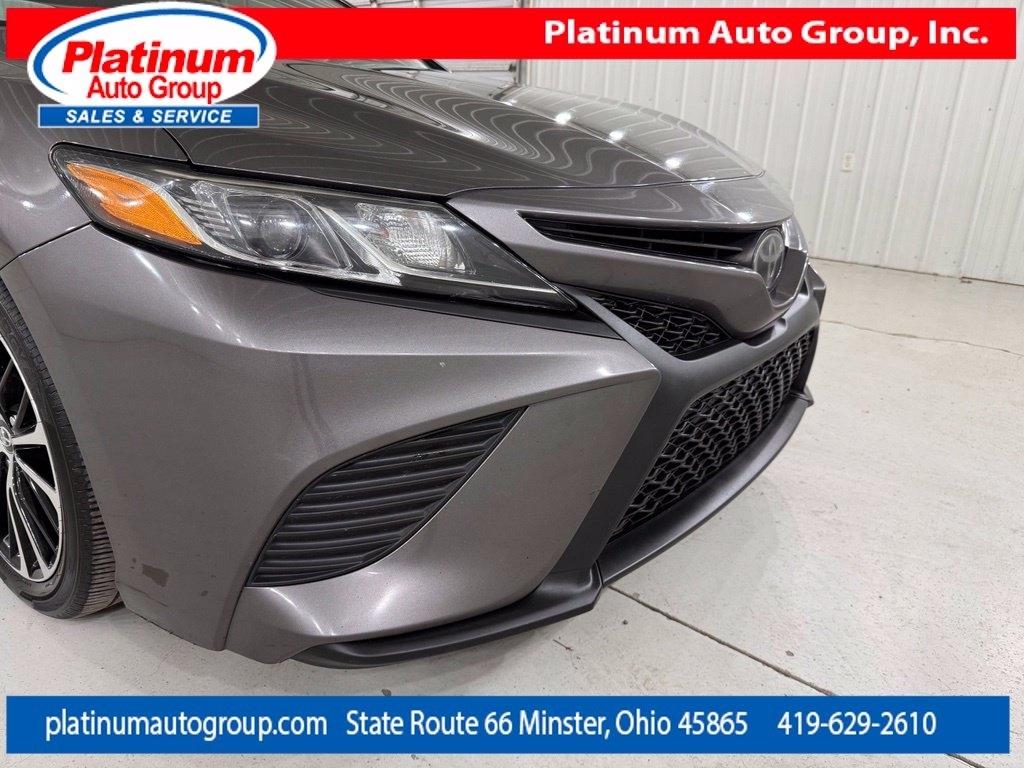 Toyota Camry  2018