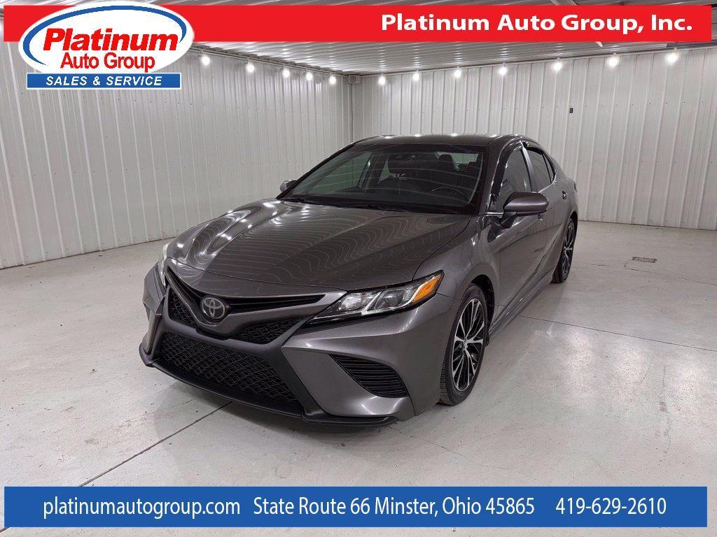 Toyota Camry  2018
